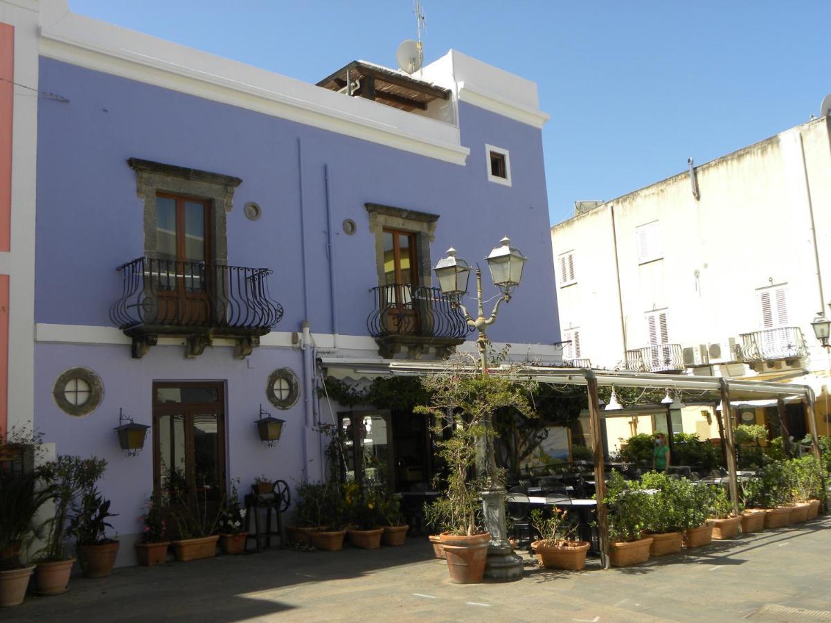Case Vacanze Albamarina Lipari  Luaran gambar