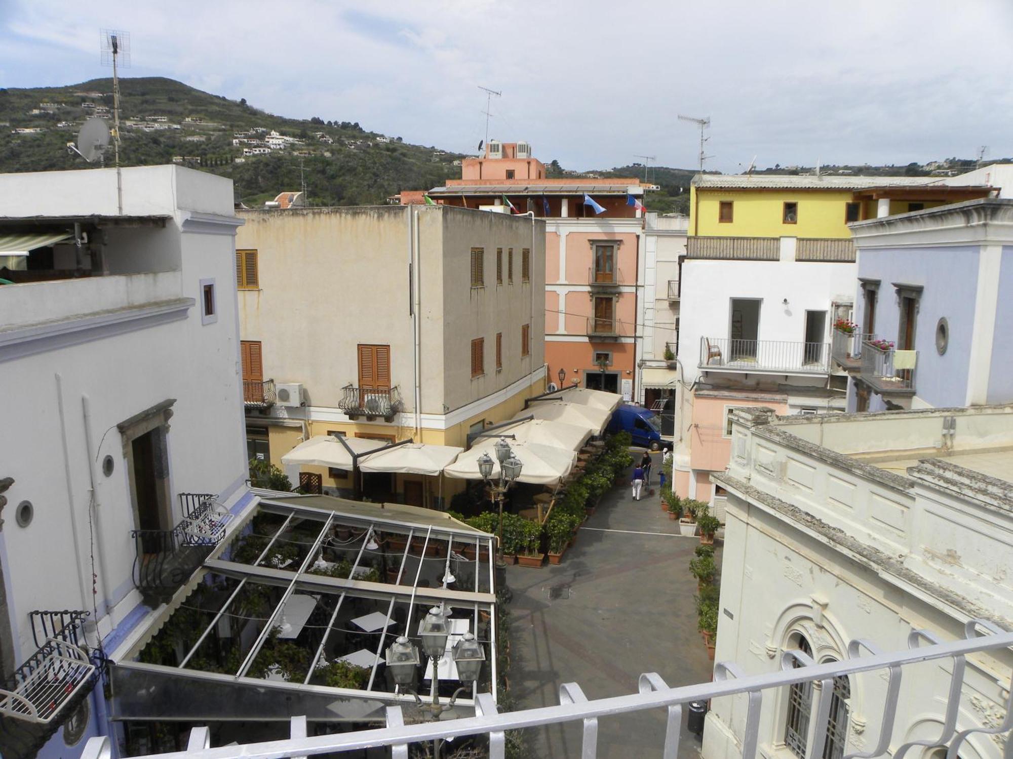 Case Vacanze Albamarina Lipari  Bilik gambar