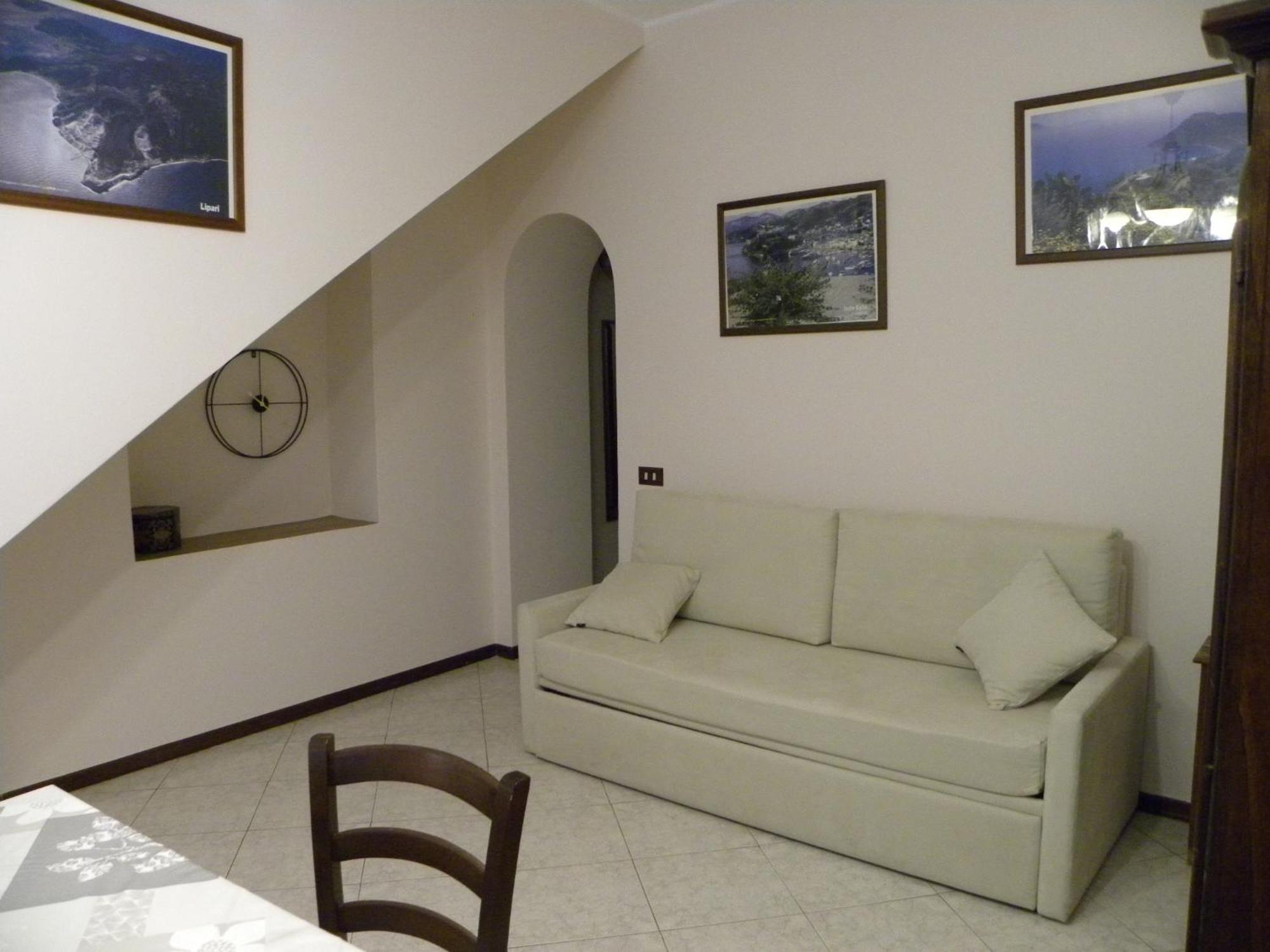 Case Vacanze Albamarina Lipari  Luaran gambar