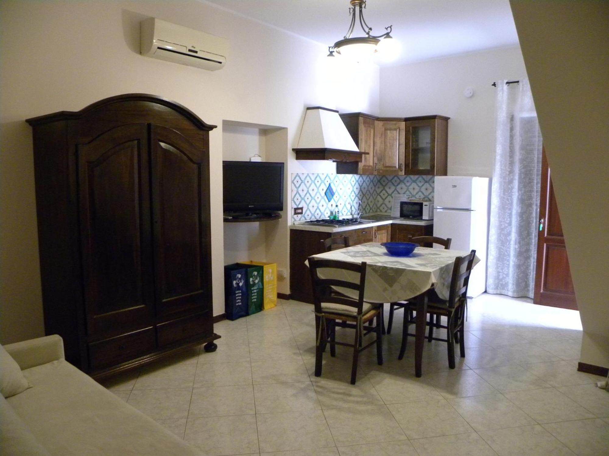 Case Vacanze Albamarina Lipari  Luaran gambar