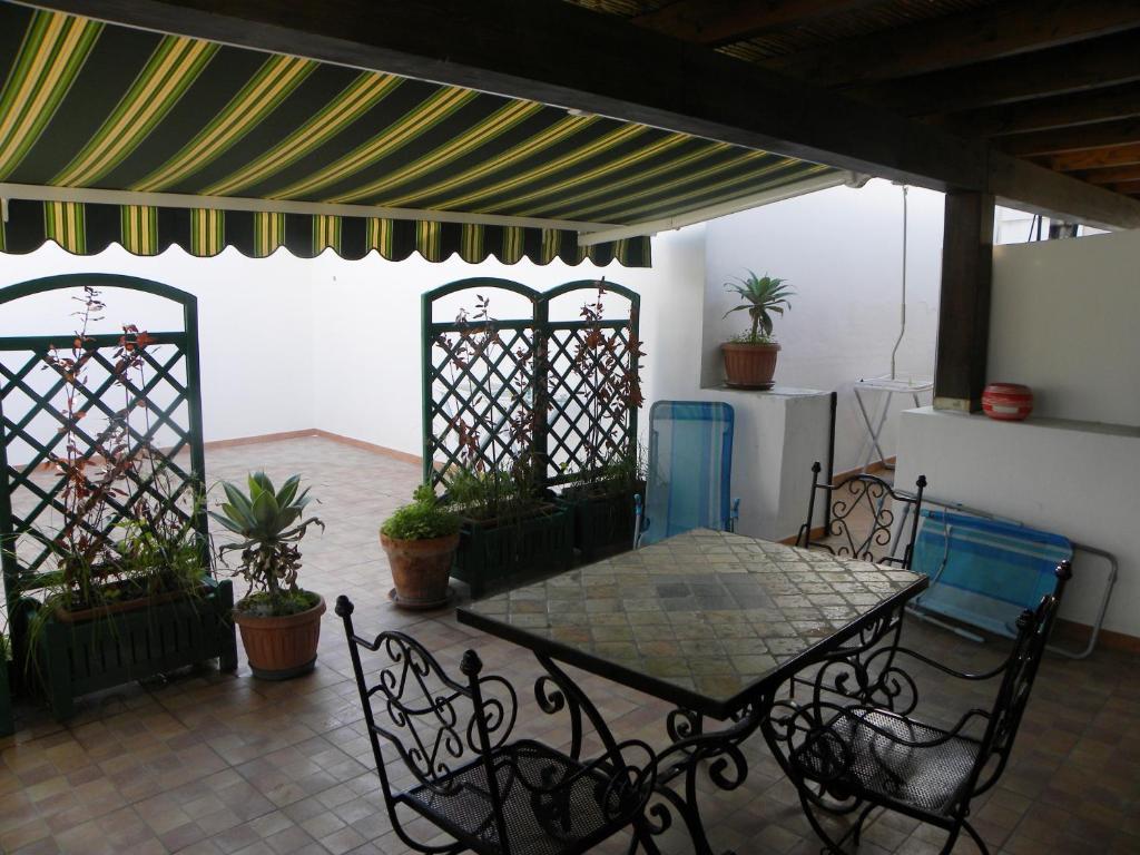 Case Vacanze Albamarina Lipari  Bilik gambar