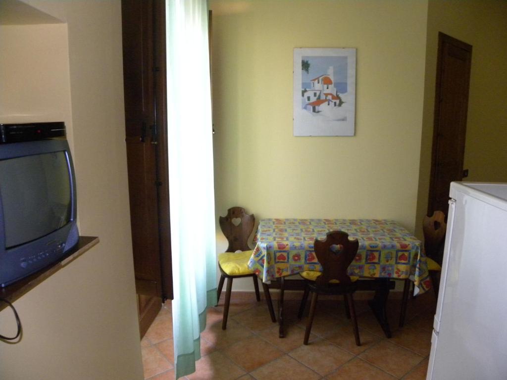 Case Vacanze Albamarina Lipari  Bilik gambar
