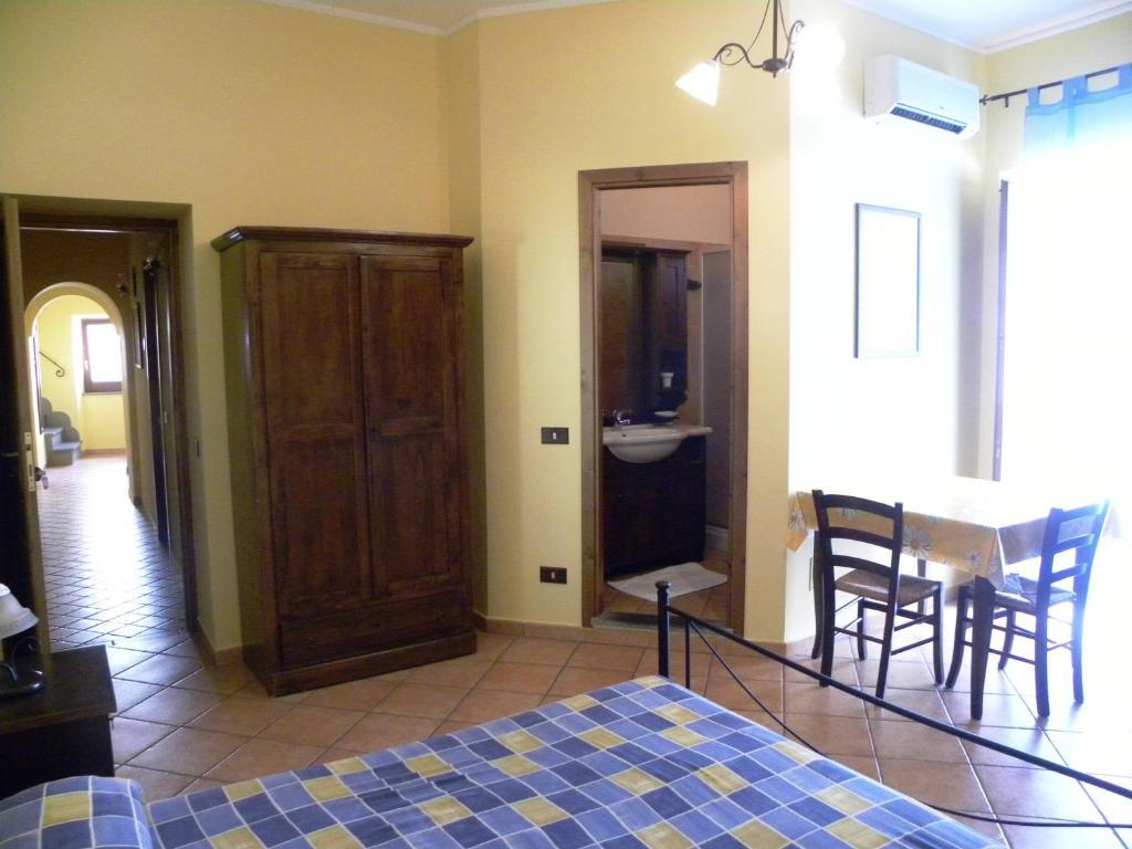 Case Vacanze Albamarina Lipari  Bilik gambar
