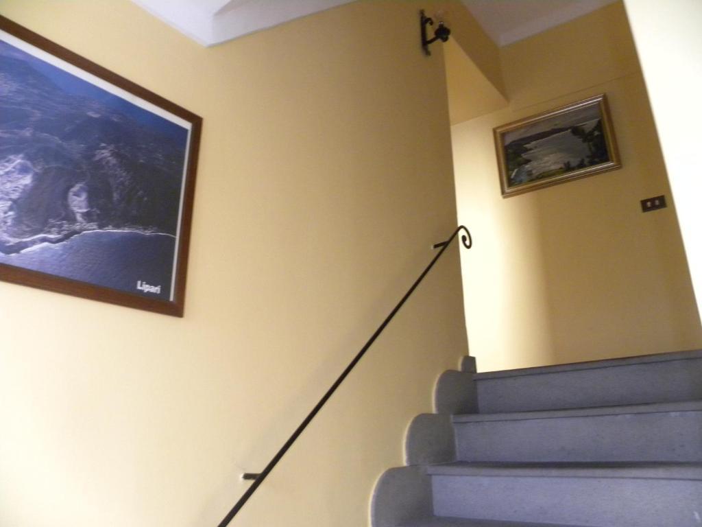 Case Vacanze Albamarina Lipari  Luaran gambar